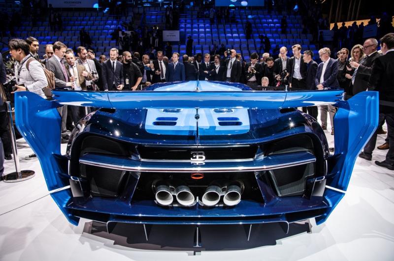 16 Bugatti Vision Gran Turismo La Grande Arnaque Continue Gatsby Online