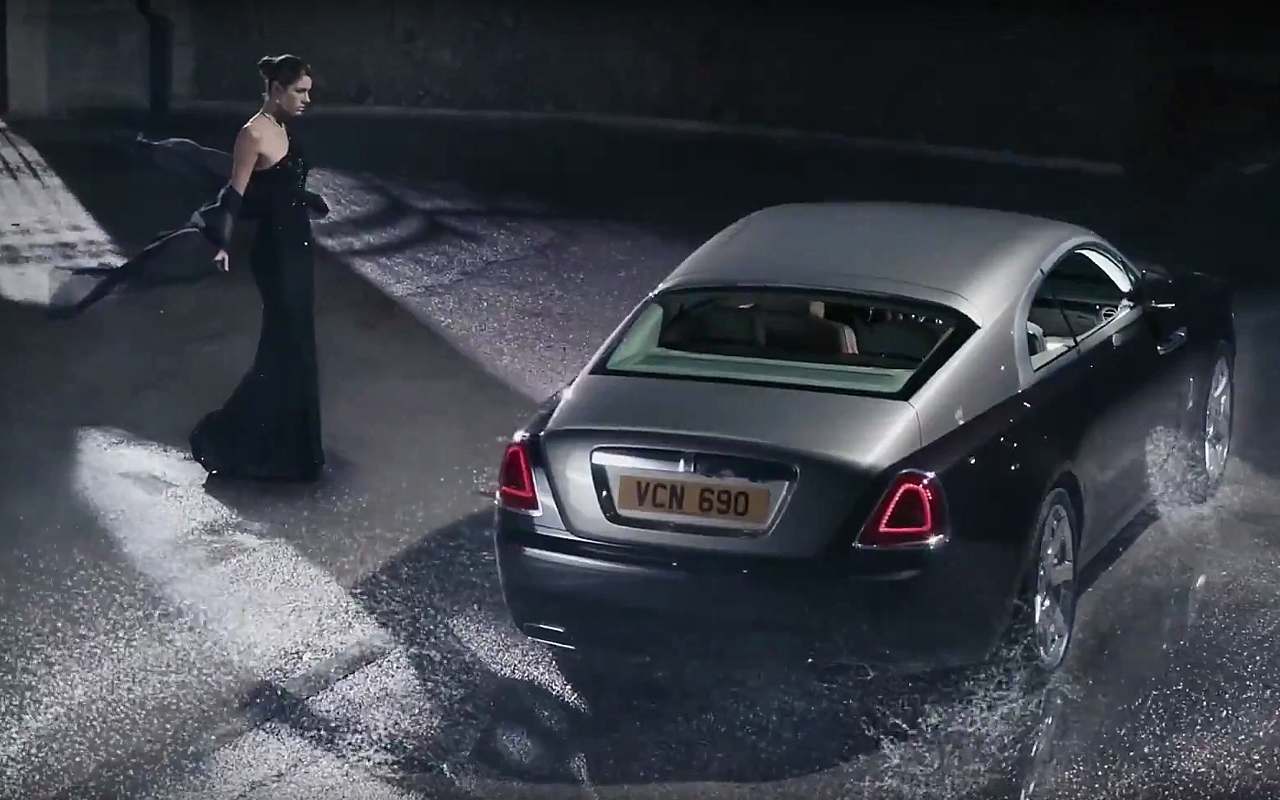 розовый роллс ройс. роллс ройс с девушкой. Rolls royce и девушка. песня ты дороже чем роллс ройс девочка. Rolls royce dawn.