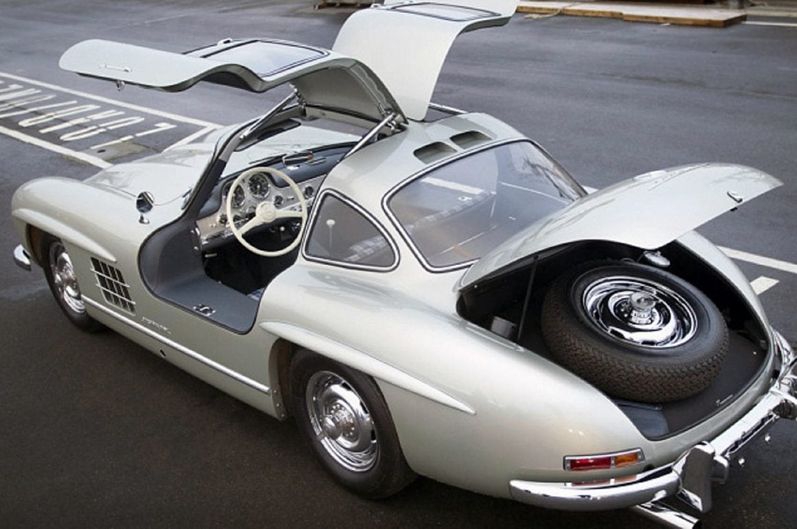 05-mercedes-300-sl-rear-open-1955