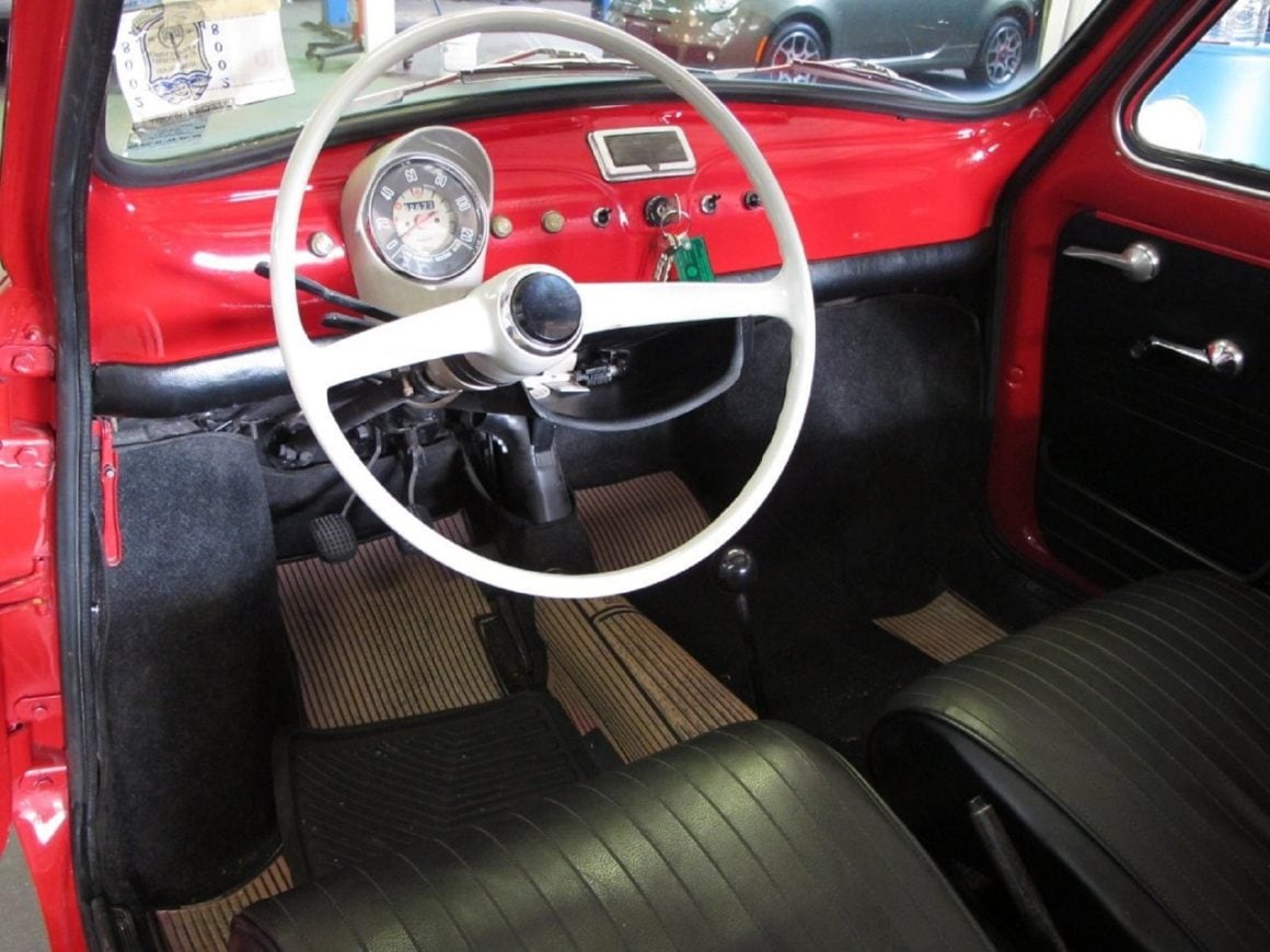 05-fiat-500-1957-interior