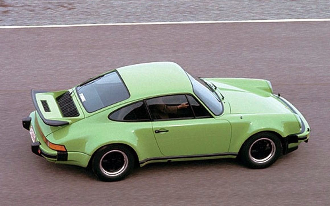 16-porsche-930-turbo-mov-2-1975