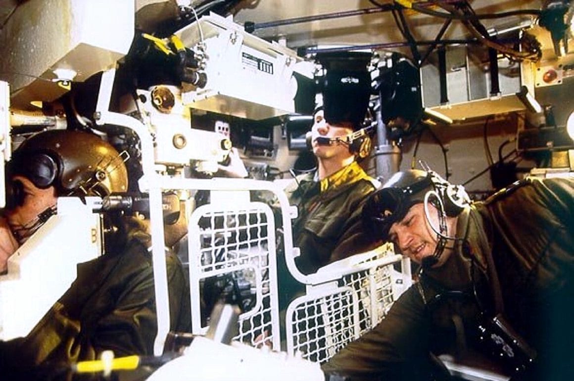 18-leopard1-belgium-interieur-tourelle