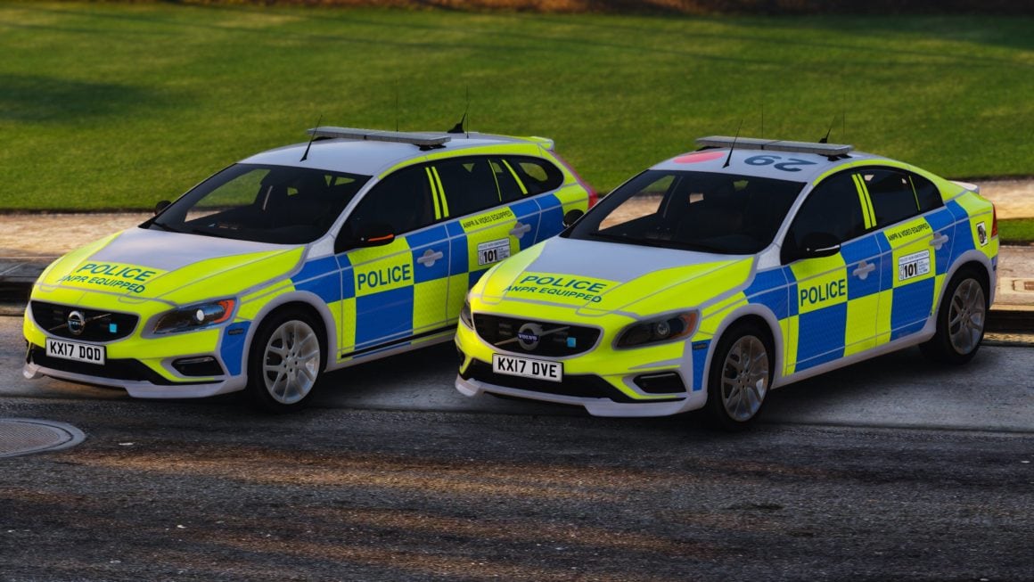 13-volvo-polestar-s-v-60-police-2016