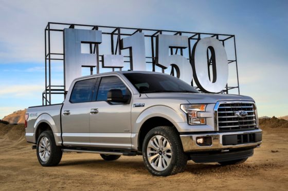01-ford-f-150-front-three-quarter-2017
